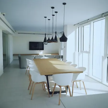 Aparthotel In-domus Internazionale *